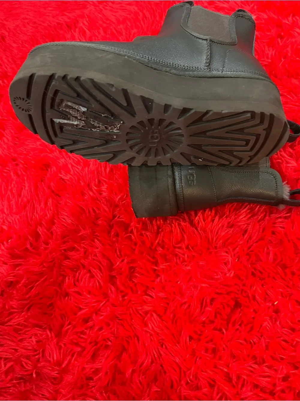 UGG platform chelsea