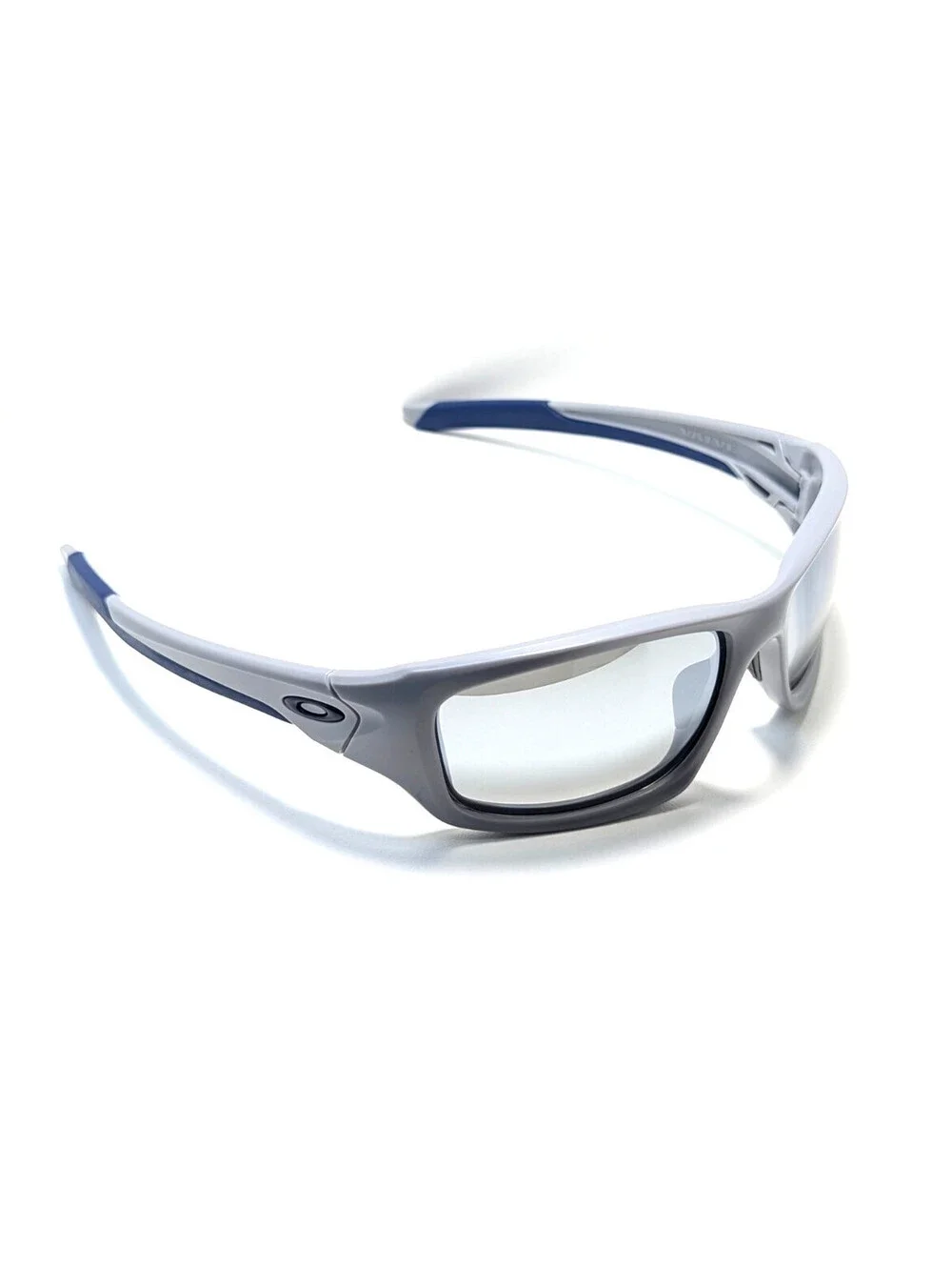 Oakley Valve Classic Gray UV Outdoor Blue Wraparound Men’s Sport Sunglasses