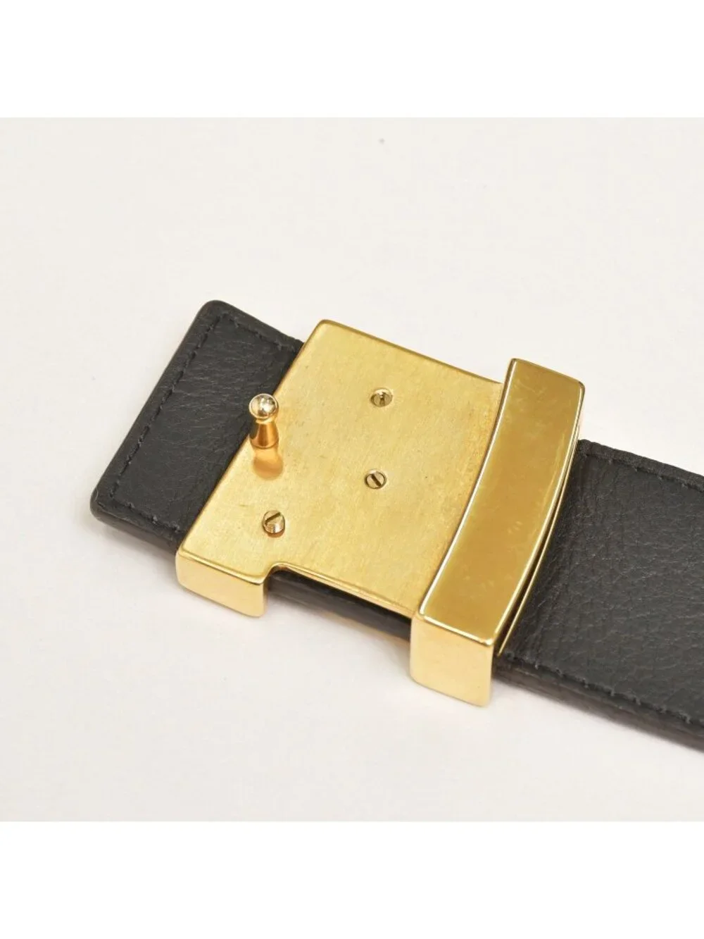 Louis Vuitton total street included