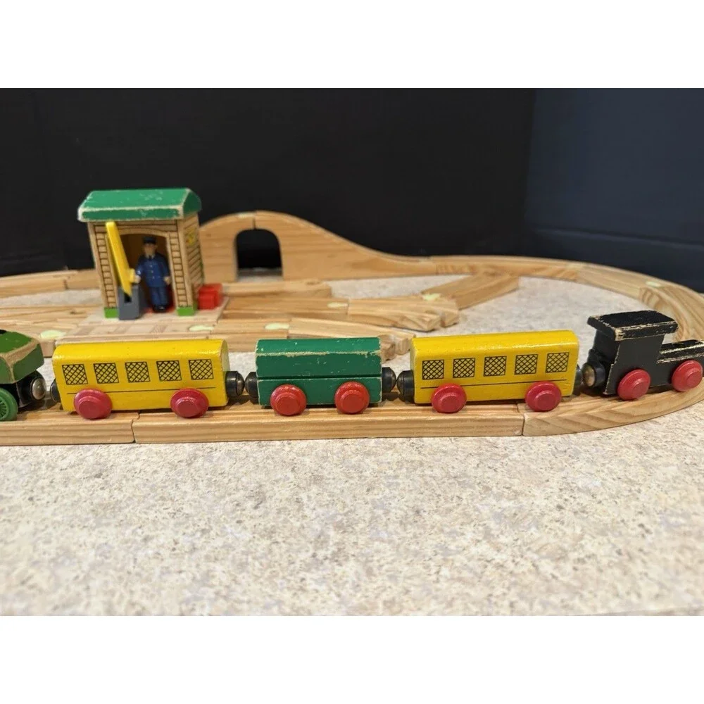 N/A large thomas