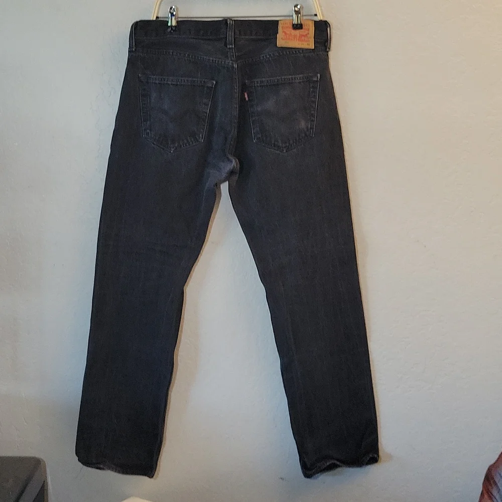 LEVI'S 501 Well Worn Broken In Button Fly Jeans 34