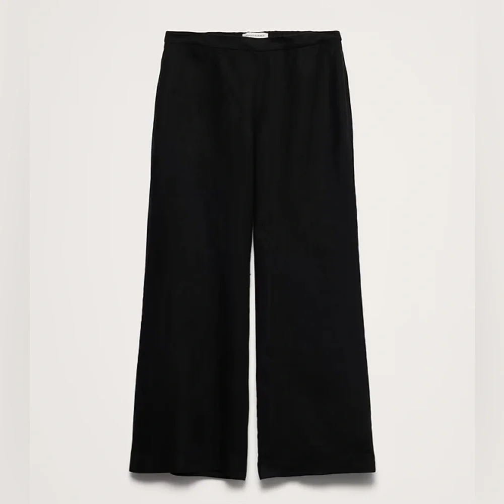 Banana Republic product details