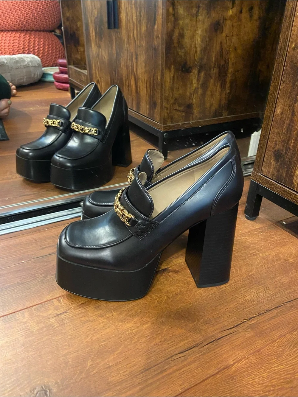Sam Edelman bold black