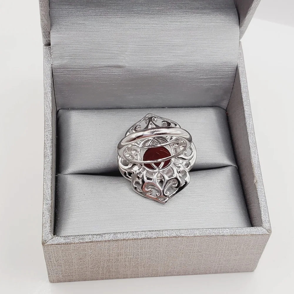 N/A regal silver