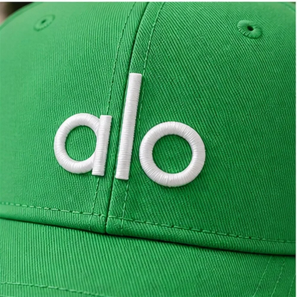 ALO Yoga fresh clean
