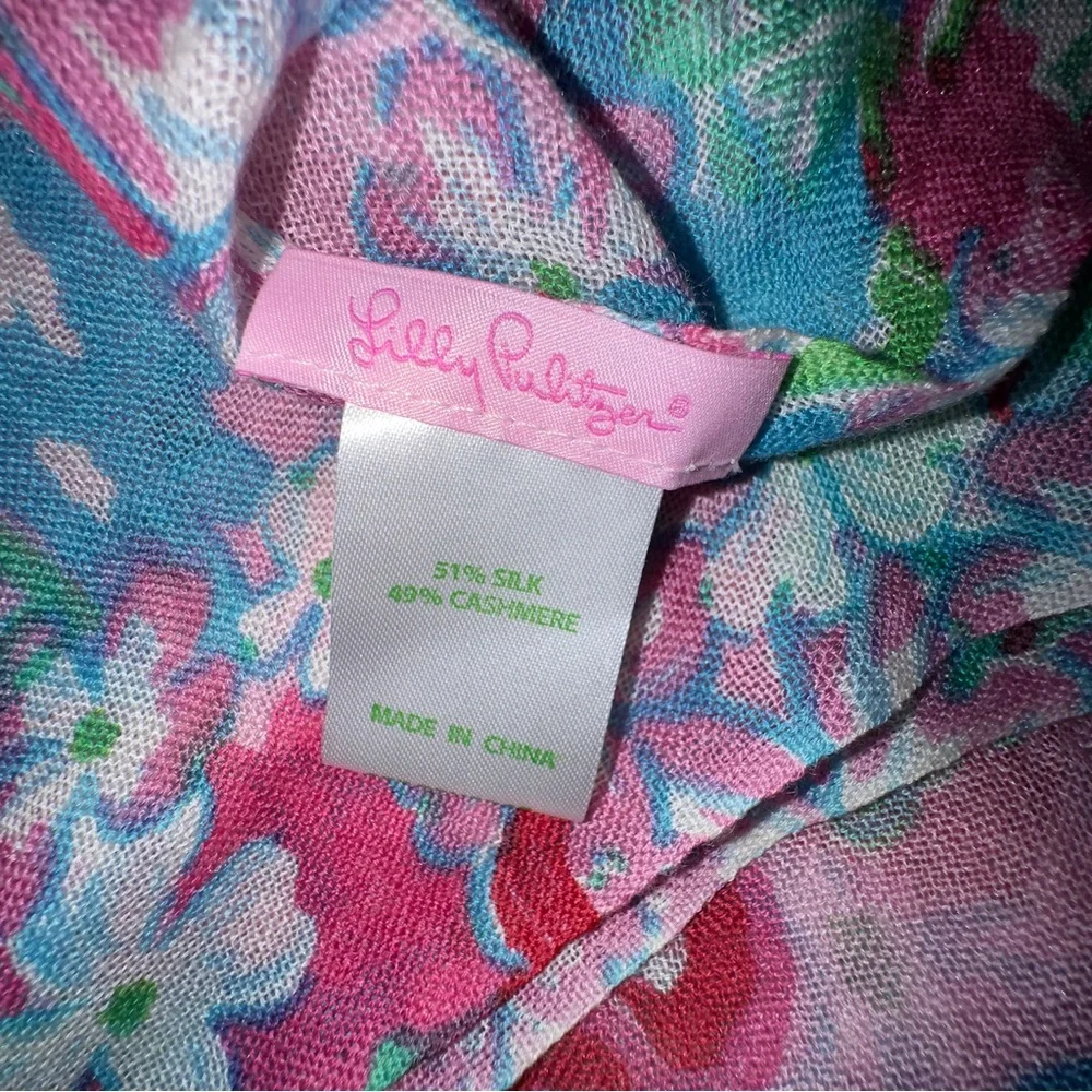 Lilly Pulitzer very hard