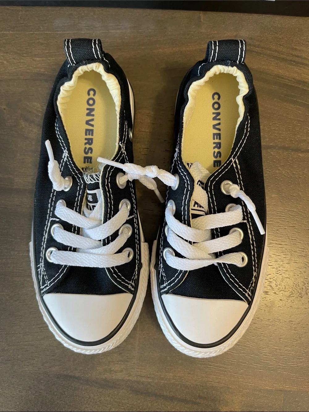 Converse black canvas