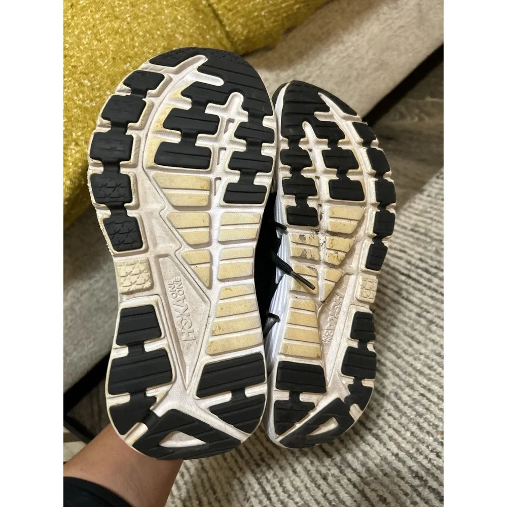 Hoka One One hoka one