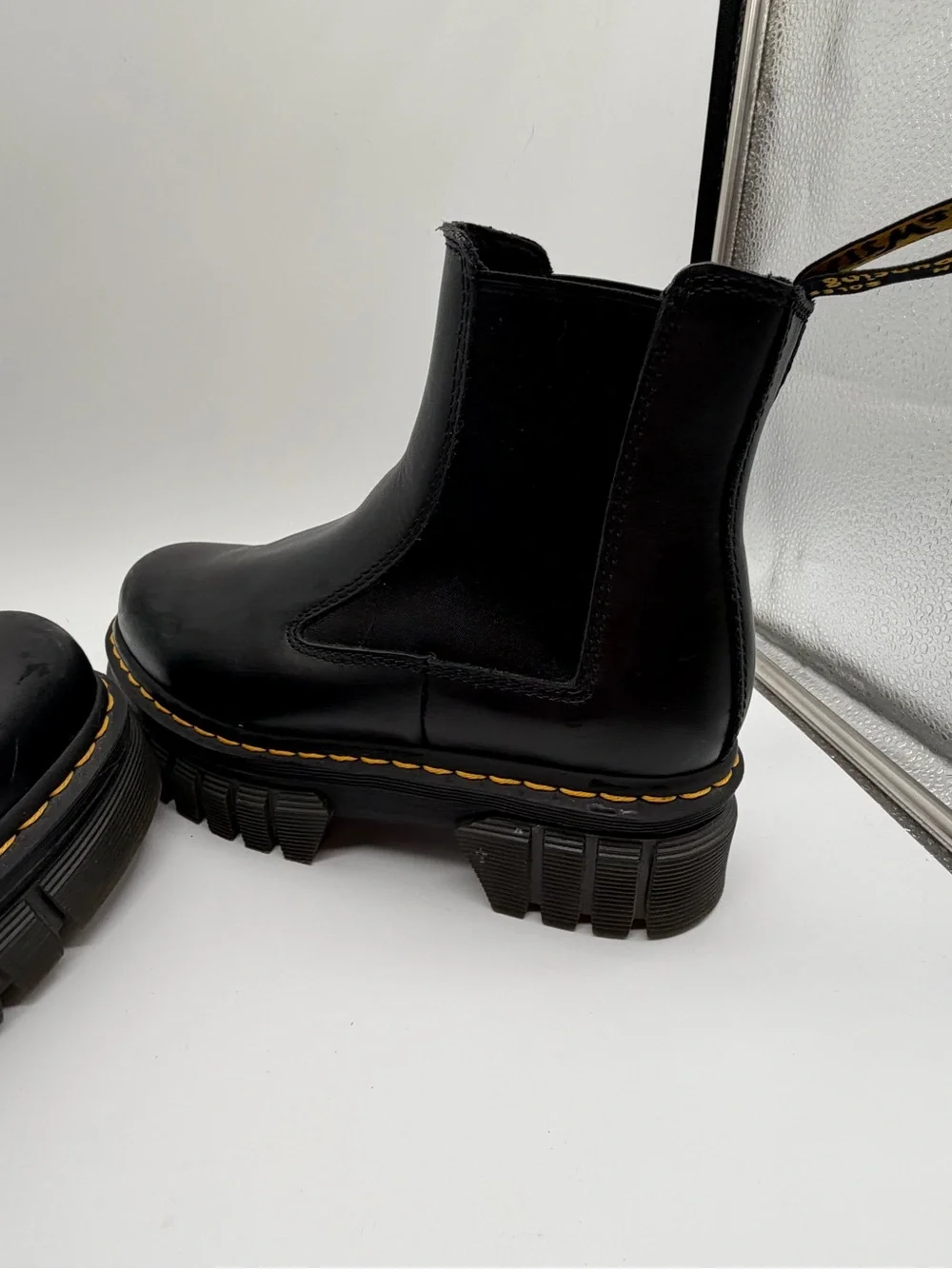 Dr. Martens size slip