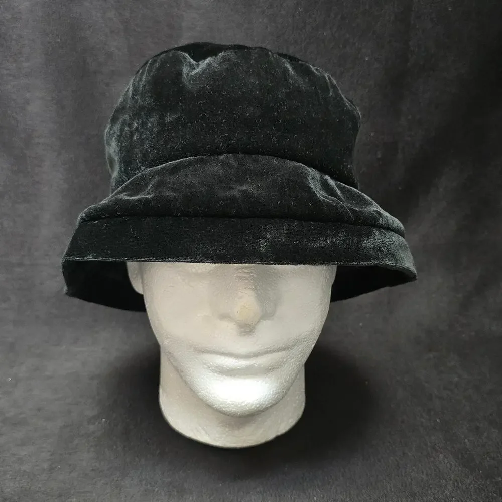 Crazy Horse By Liz Claiborne save lined