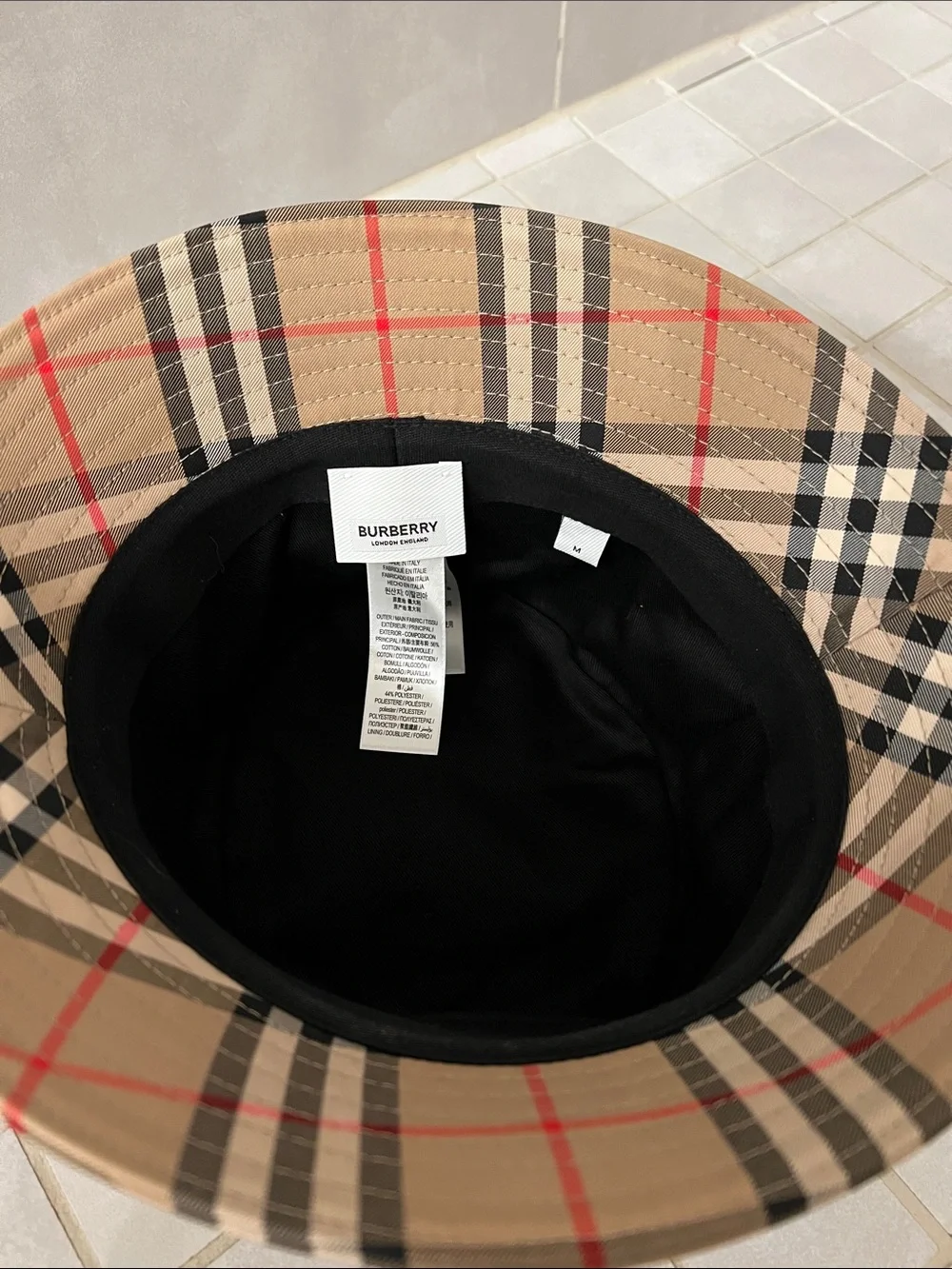 Burberry signature plaid