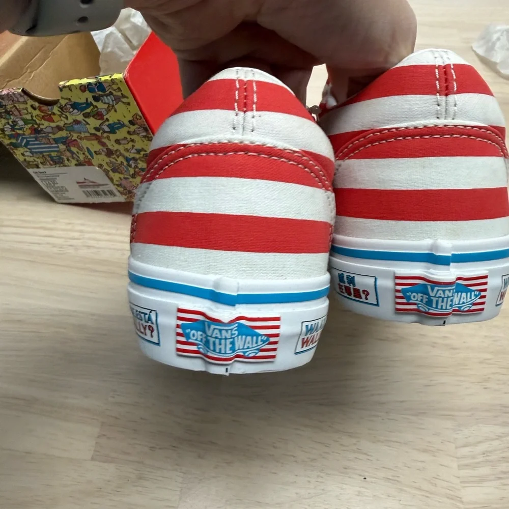 Vans brand these box