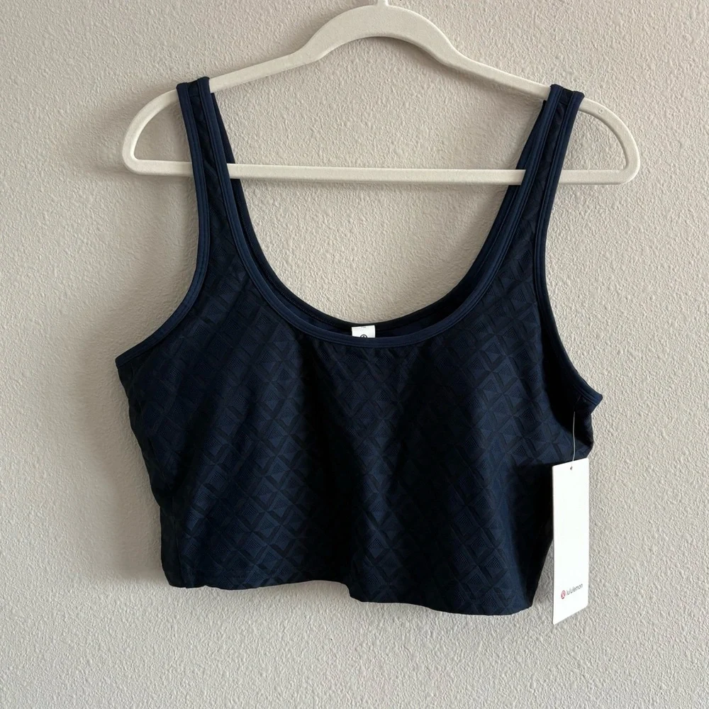 lululemon athletica new tags