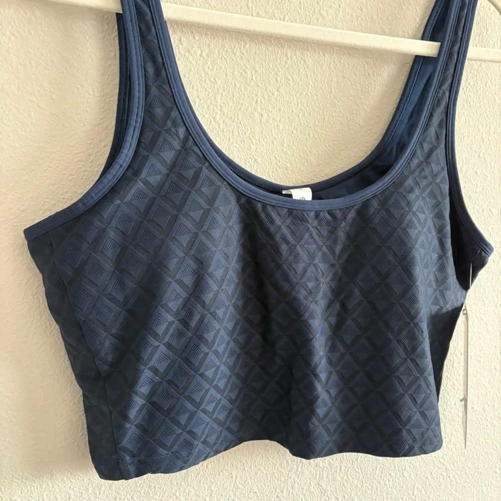 lululemon athletica new tags