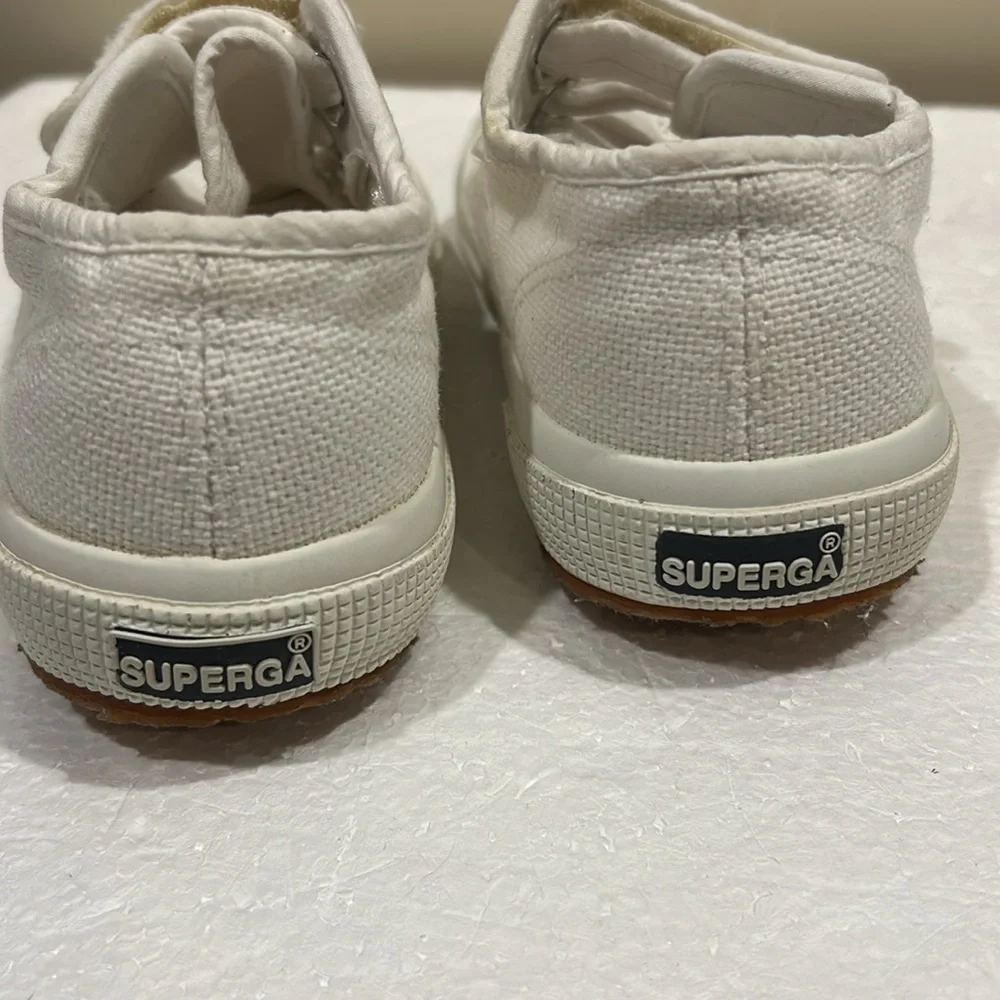 Superga kids unisex canvas hook & loop fastener Sneakers size 10.5 white