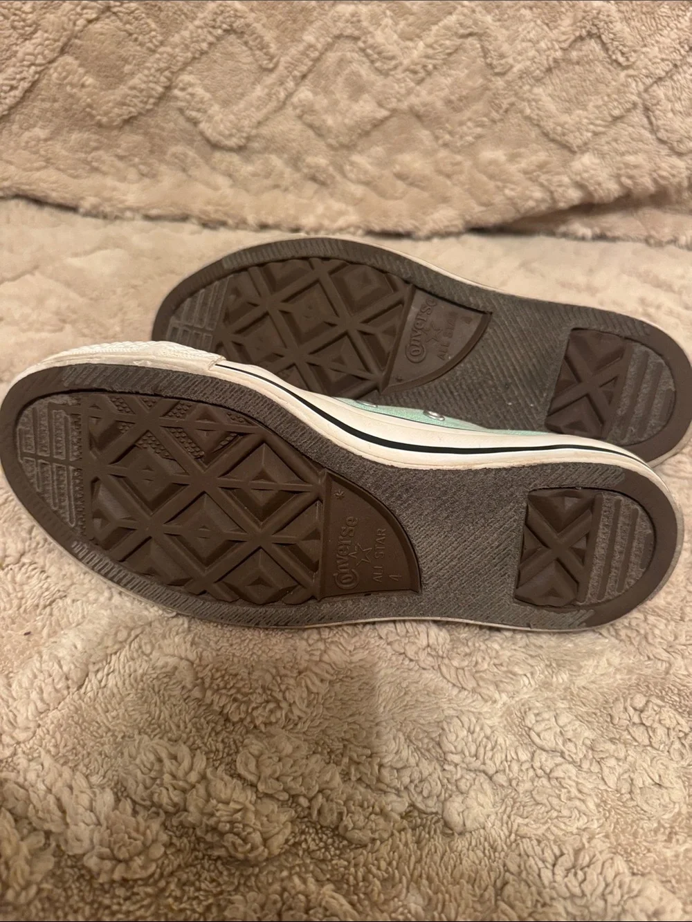 Converse classic low