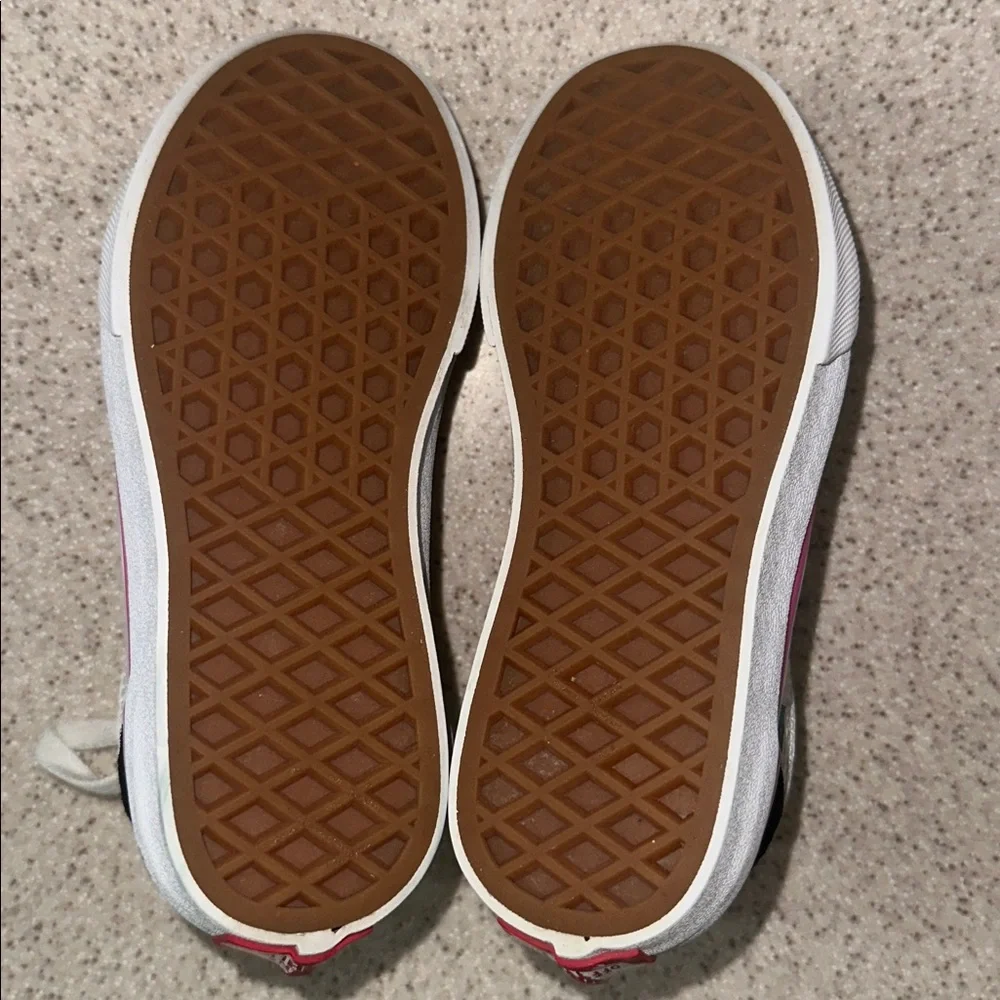 Vans Missy Rainbow Checkerboard Old Skool sneakers Kids size 12