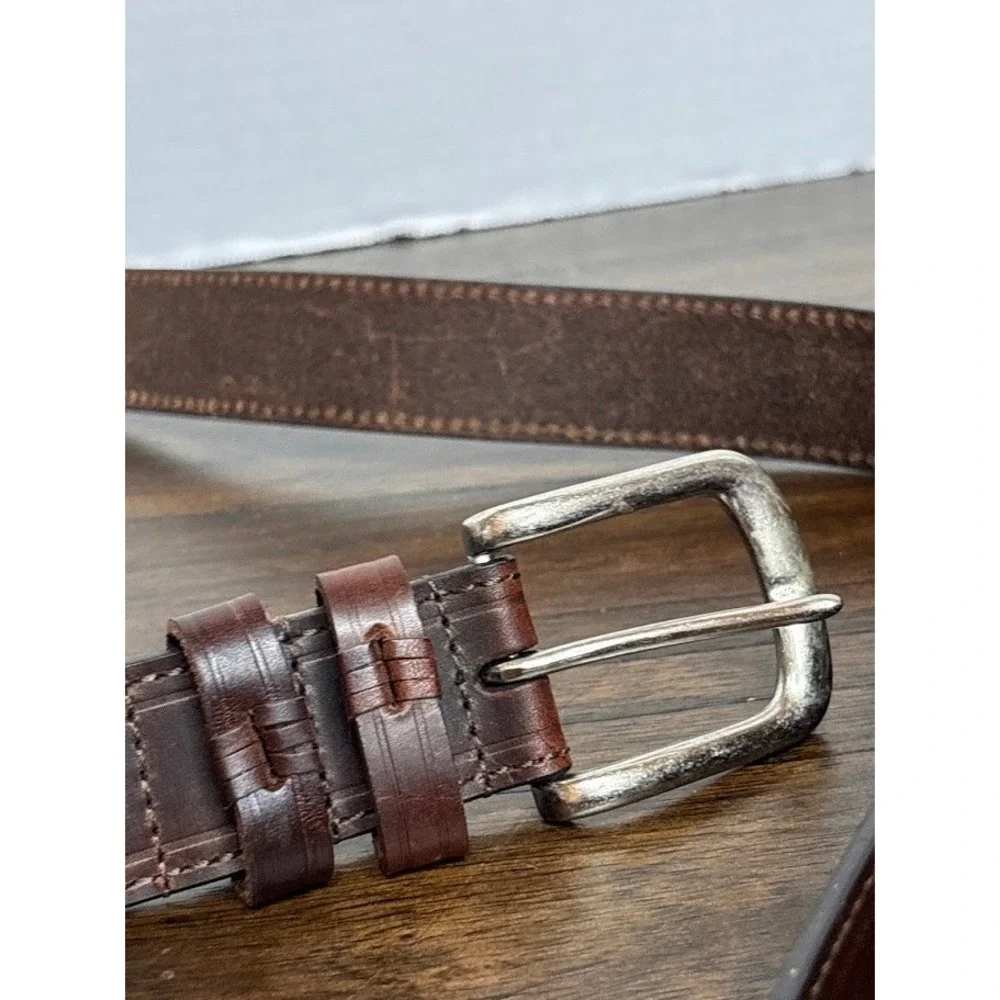 The Unbranded Brand top grain