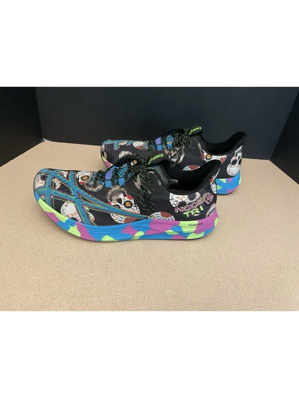 Asics mens noosa
