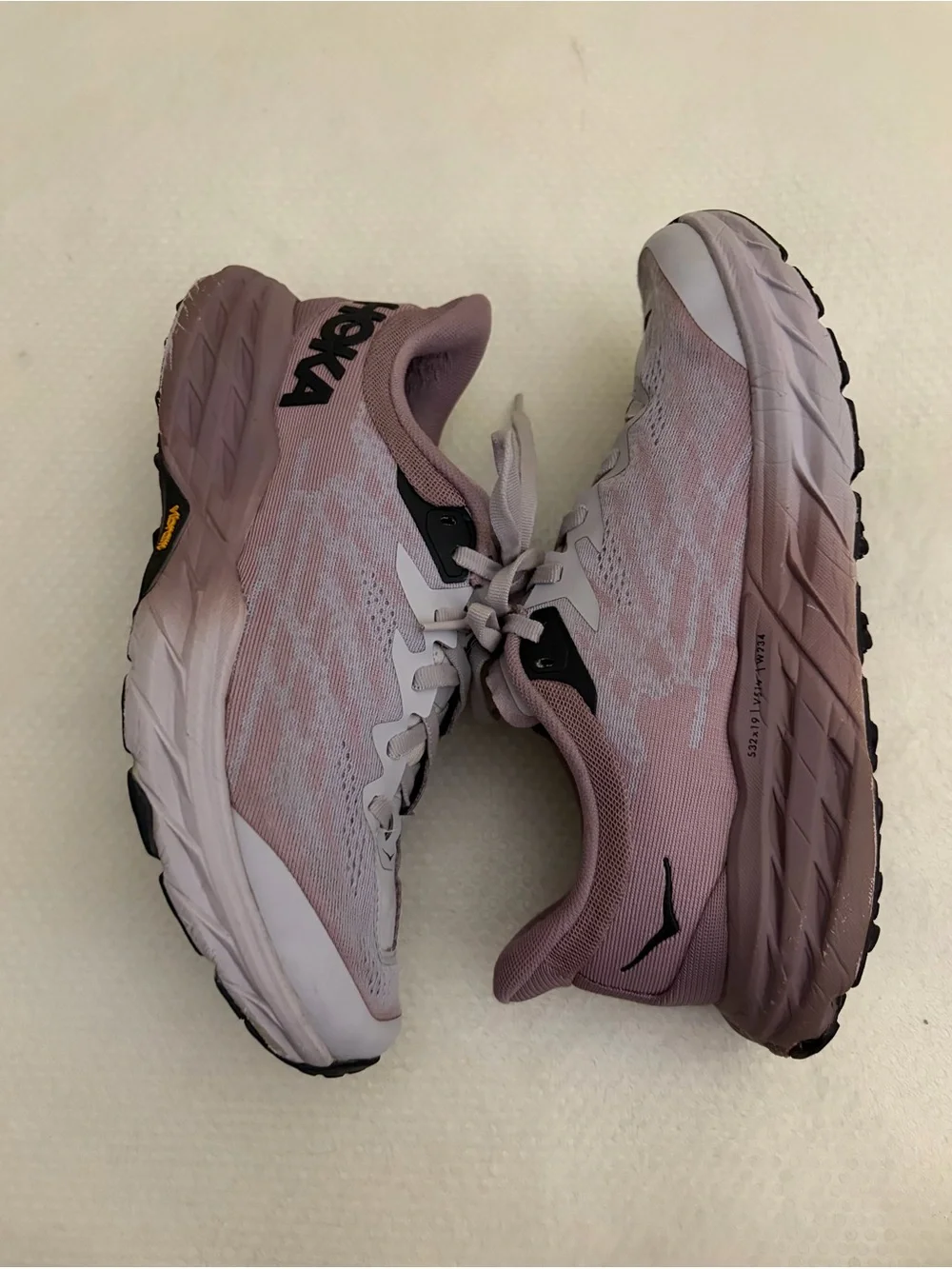 Hoka soft lavender
