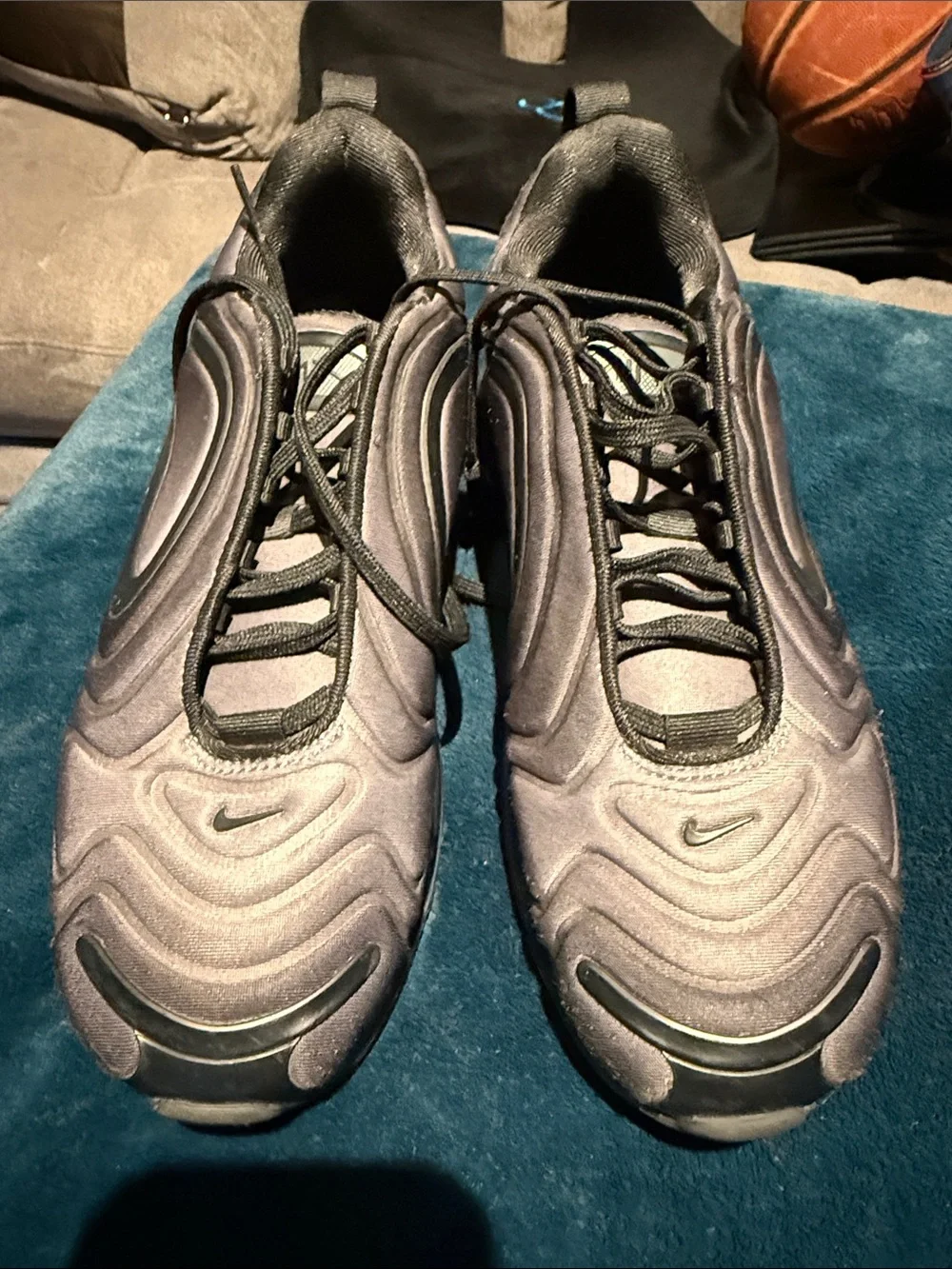 Nike sleek kids