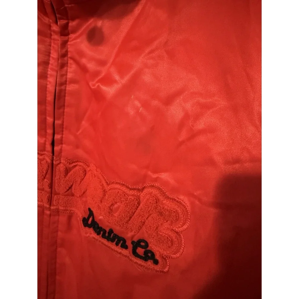 Rocawear sleeves have