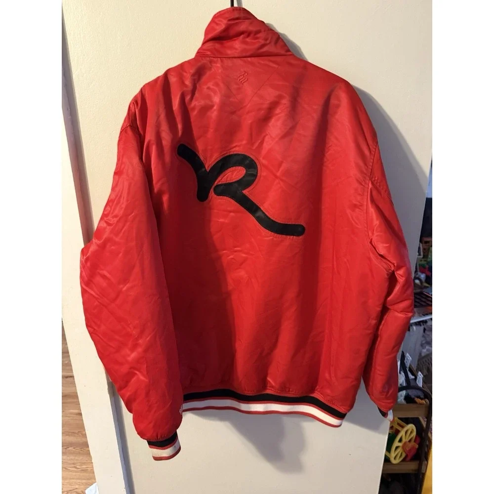 Rocawear sleeves have