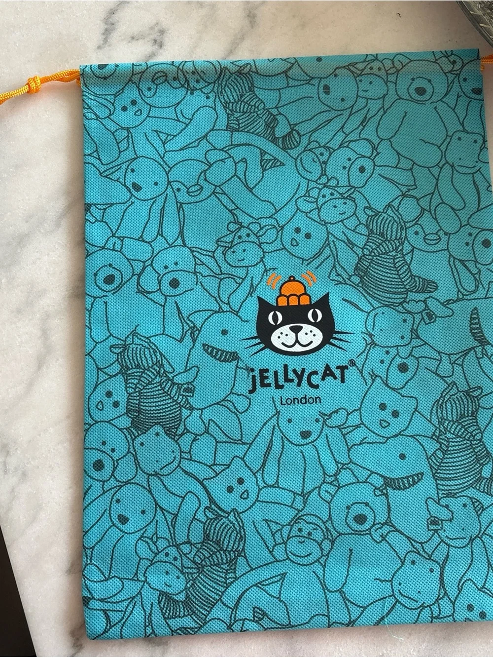 Jellycat amuseables red