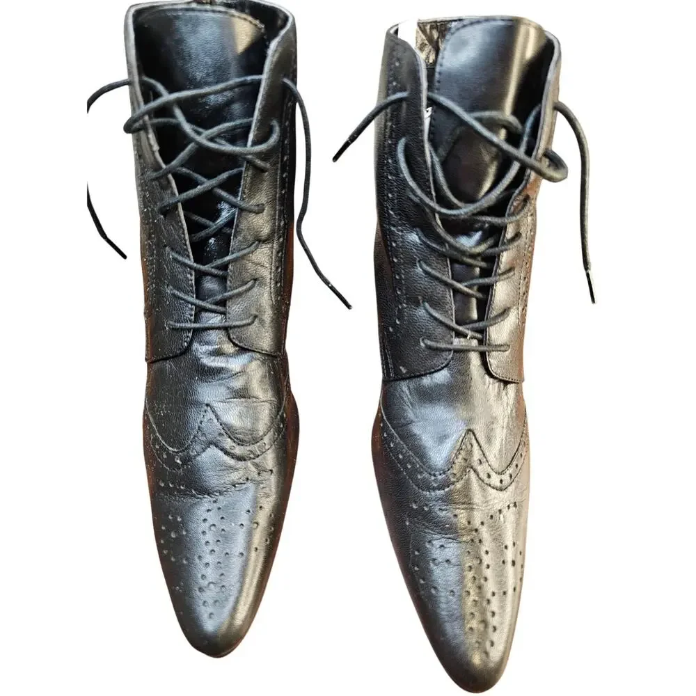 Newport News vintage leather
