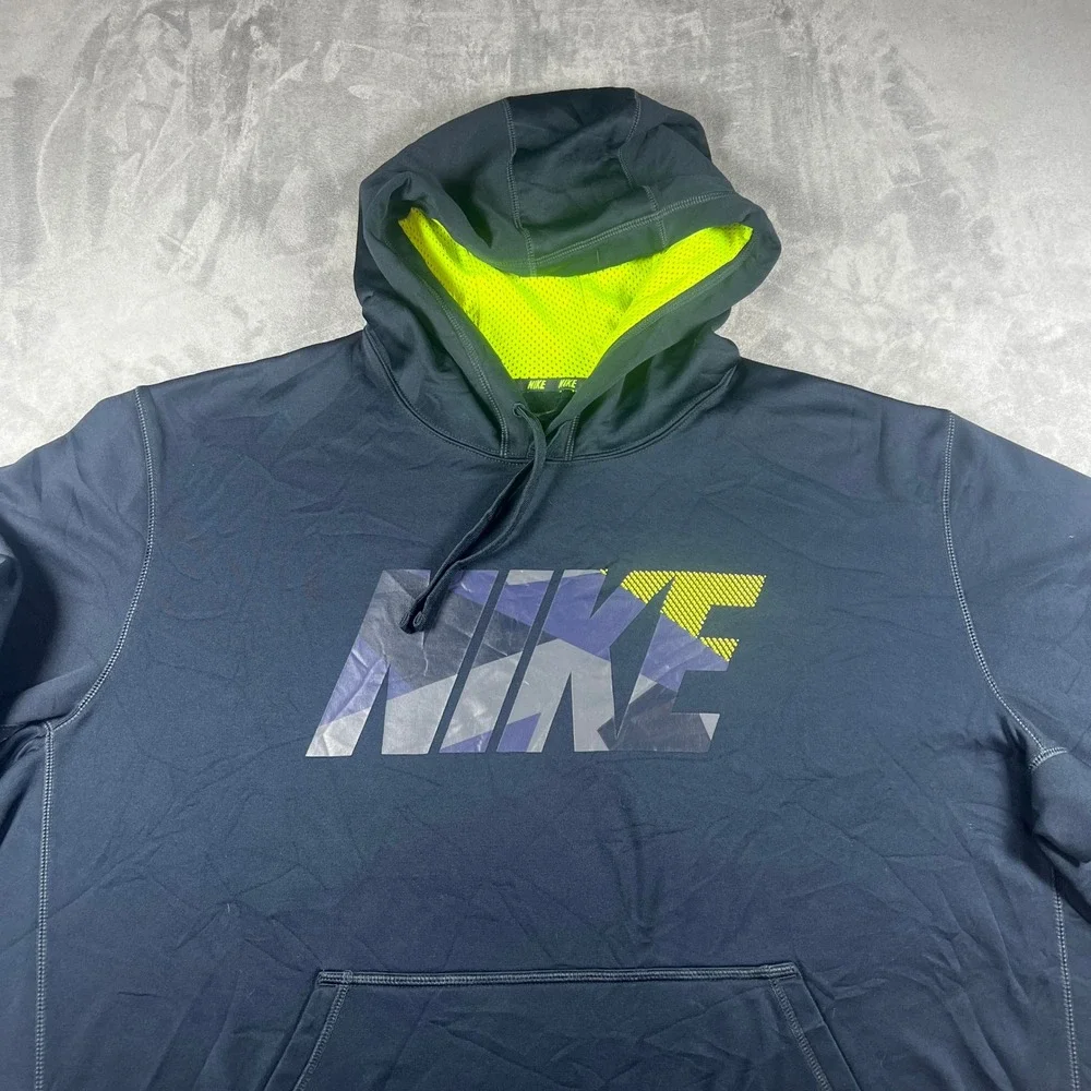 Nike therma fit