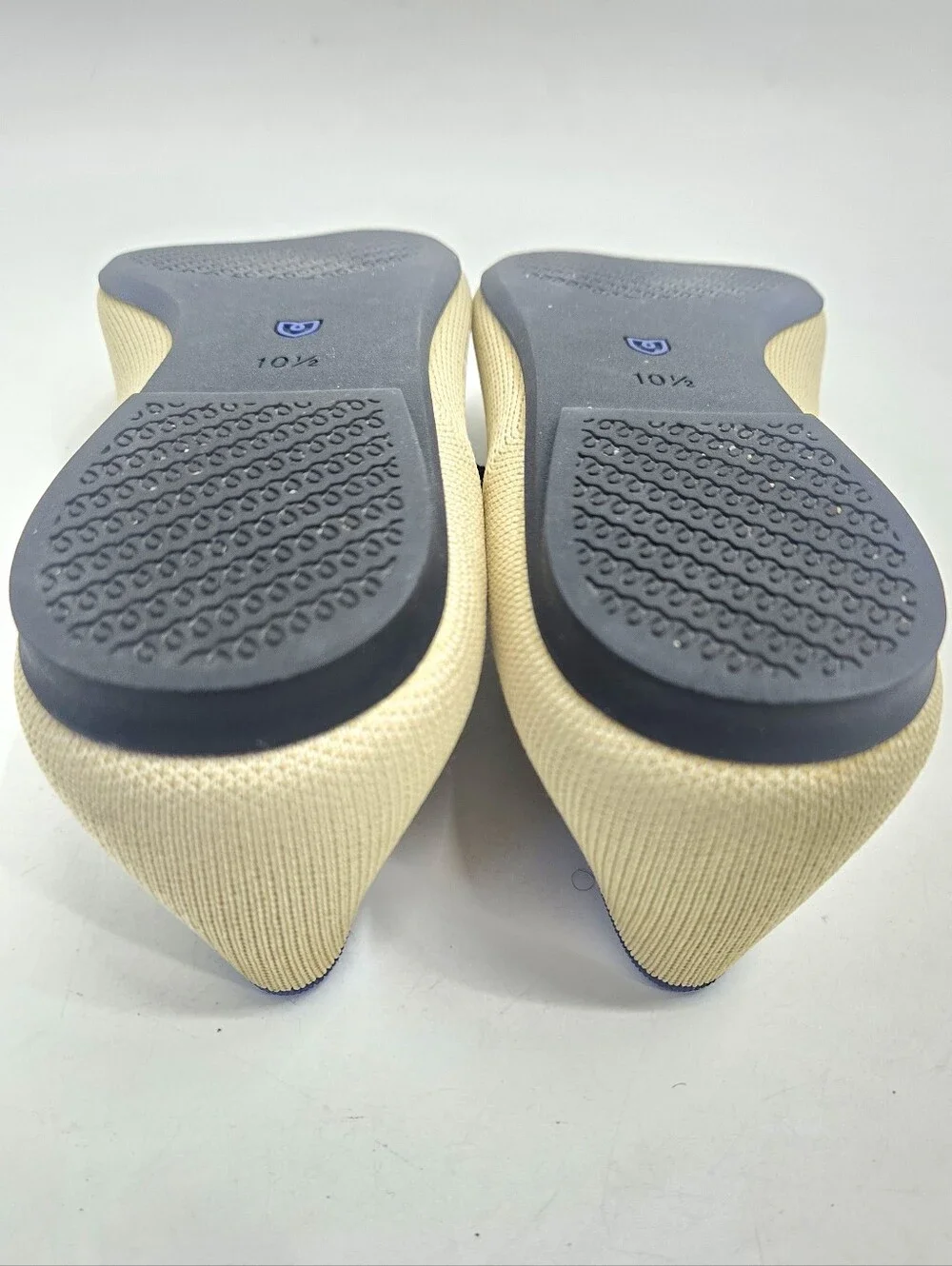 Rothys rothy sandstone