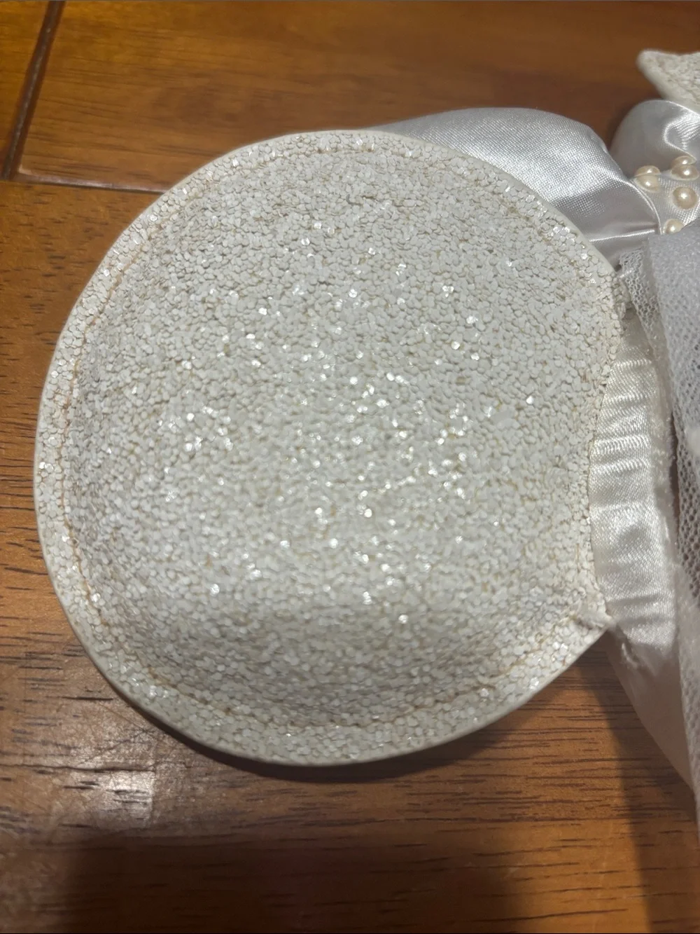 Disney sparkling white