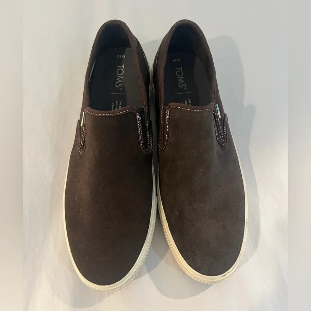 TOMS Men's Size 10 Nubuck Baja Slip On In Chocolate‎ Brown