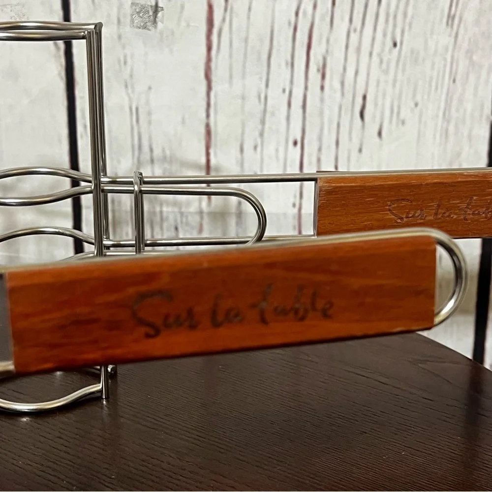 Sur La Table burger hotdogs