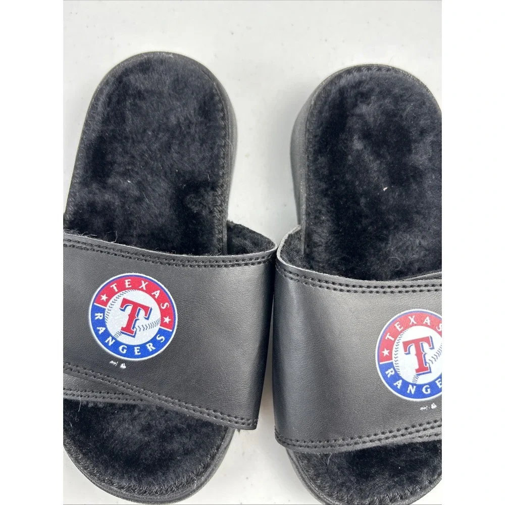 ISlide Fur Lined‎ Texas Rangers Youth Size 12/13 Black Slides