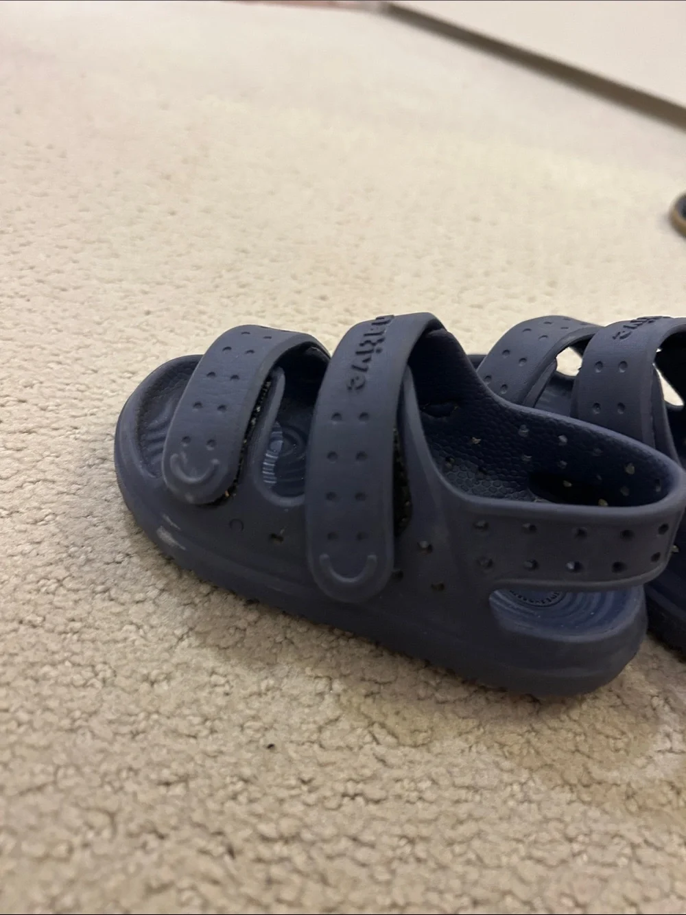 Native Kids Chase Sandals in Navy