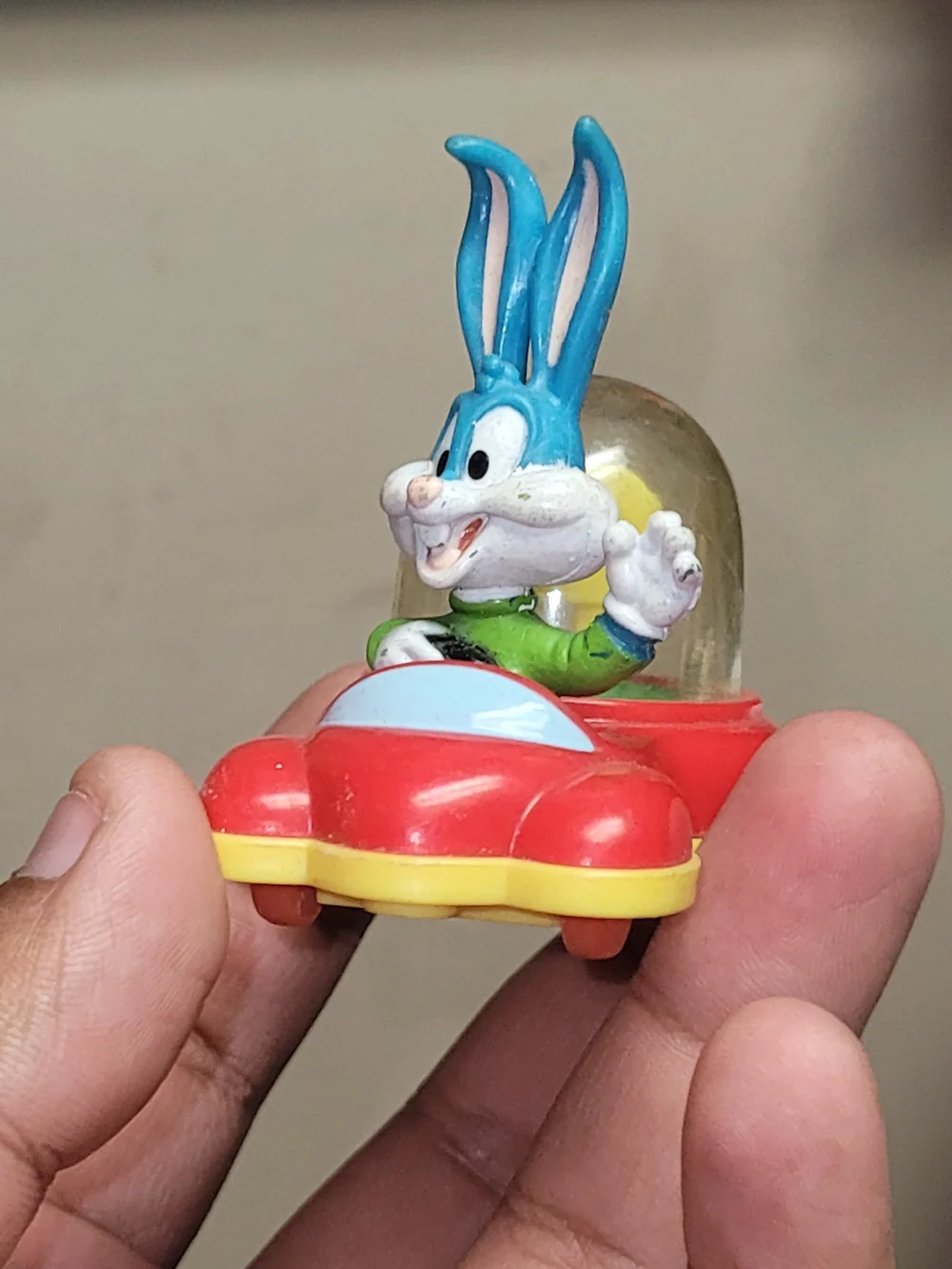 Bugs bunny 1992 car basketball toy figure Looney Tunes