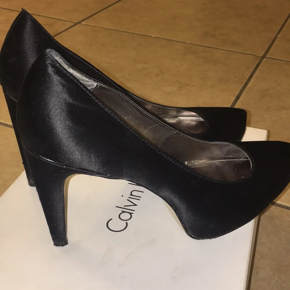 Calvin Klein calvin klein