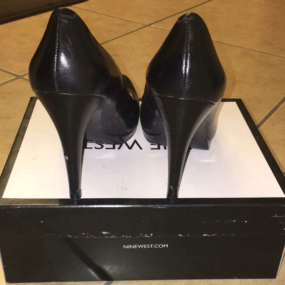 Nine West nine west