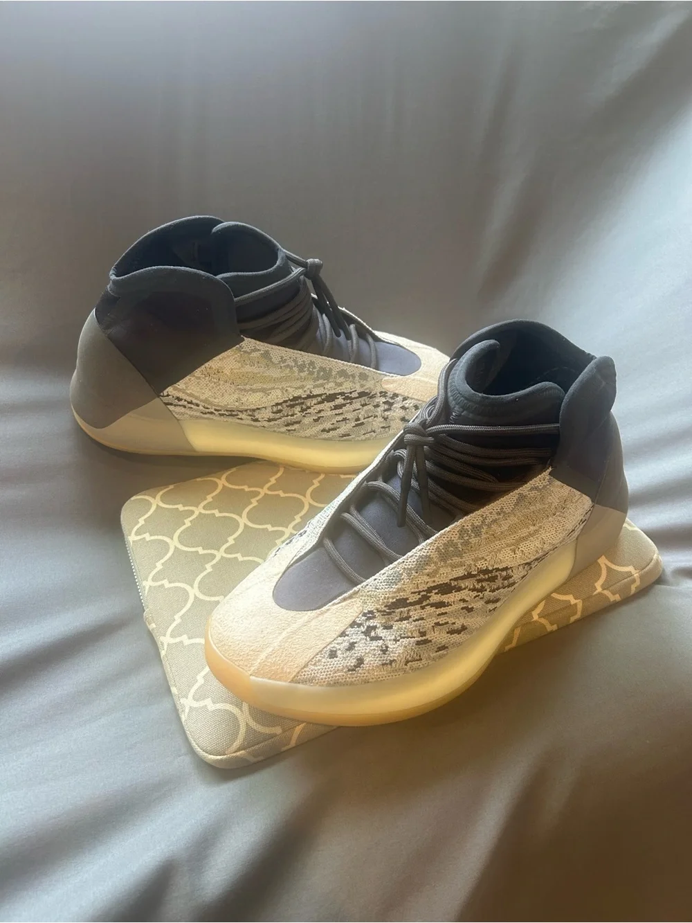 Yeezy day shipping next