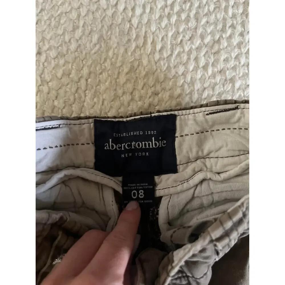 Abercrombie & Fitch durable abercrombie