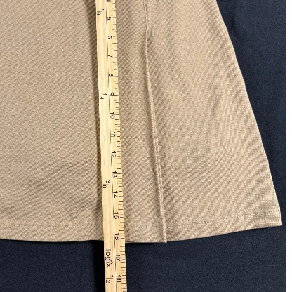 Lands End type ensures buttons