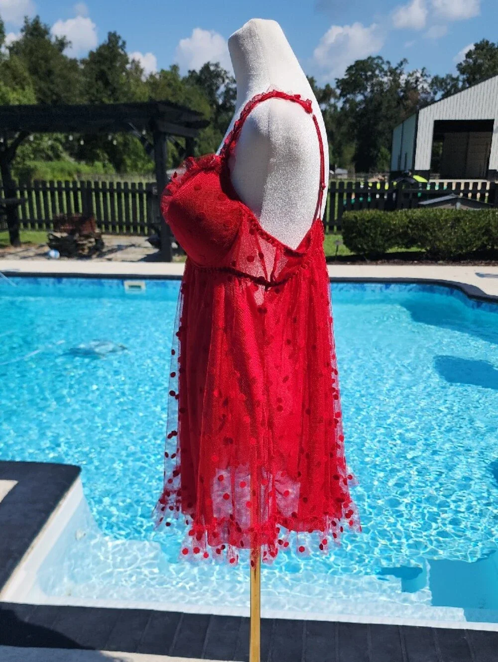 Cinema Etoile flirty red