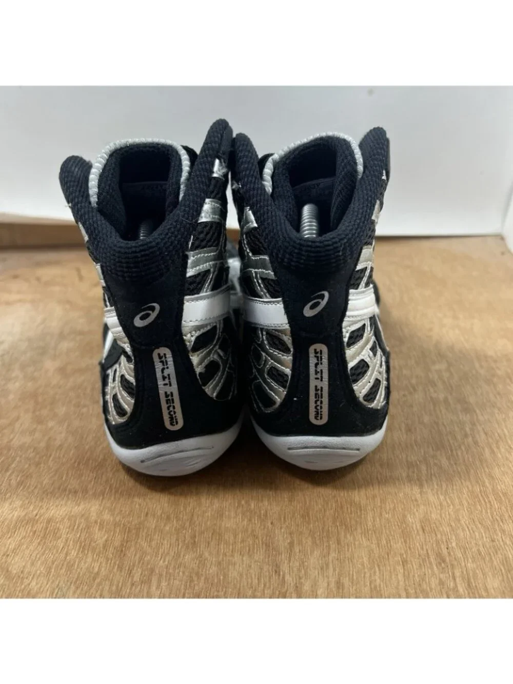Asics please review