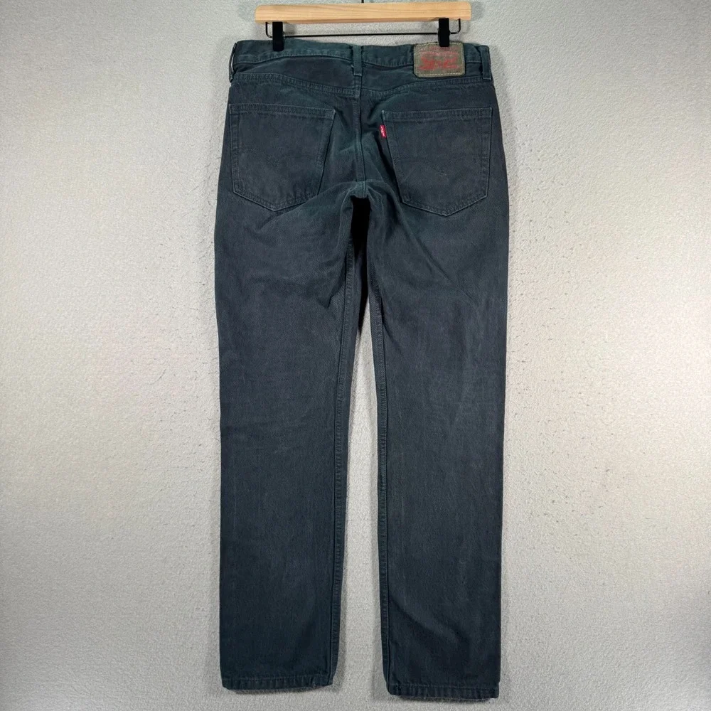 Levis levis 502