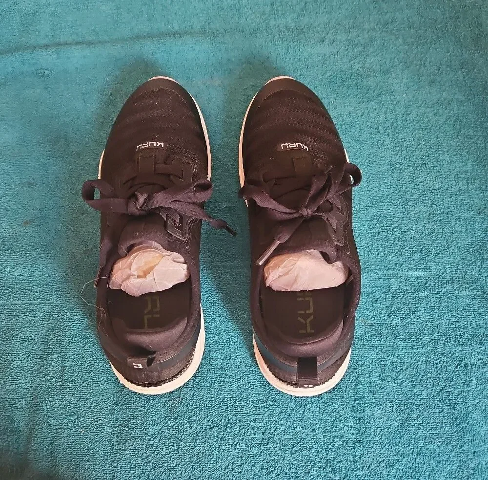 KURU these athletic