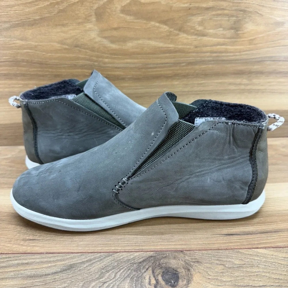 OluKai womens size
