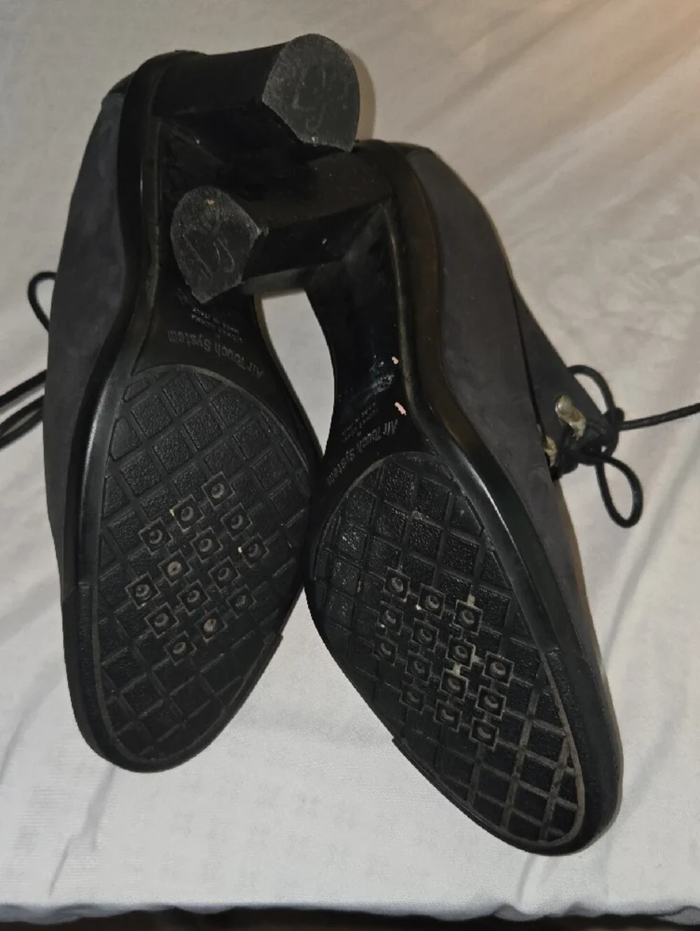 Donald J. Pliner women brushed
