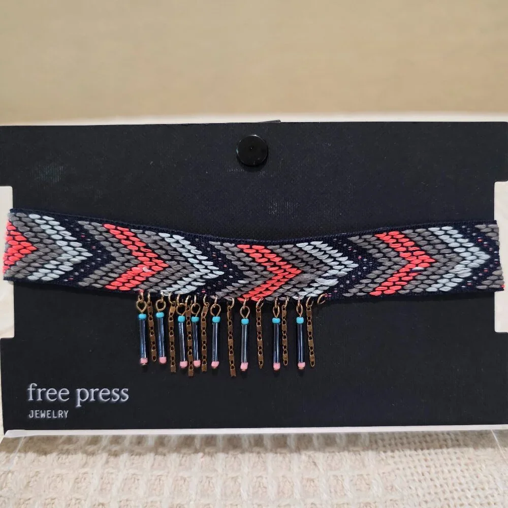 NWT free press Pink Grey Woven Tribal Boho Chic Colorful Fringe Choker Necklace