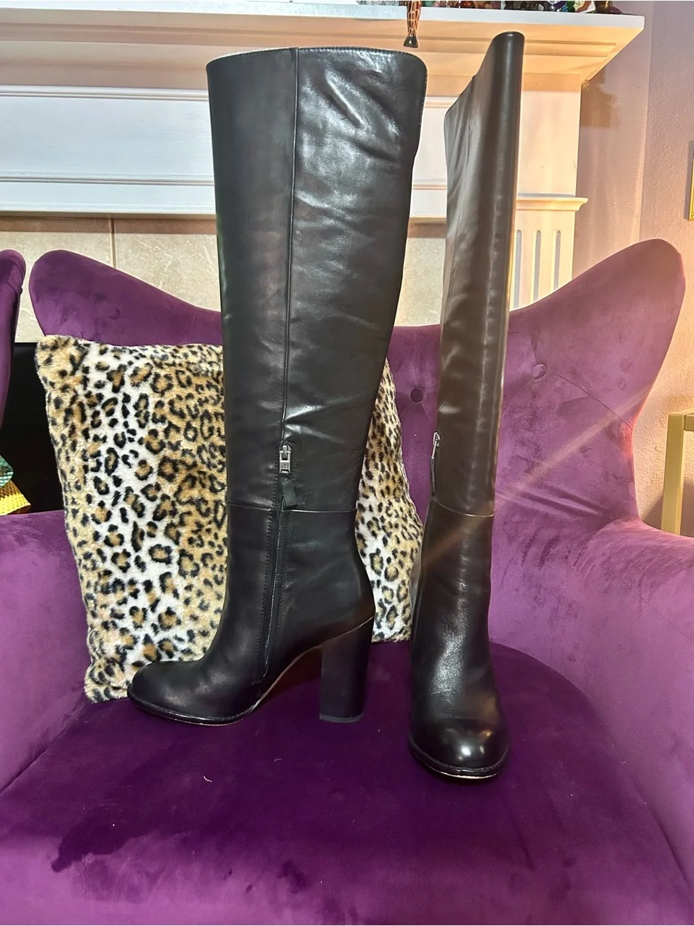 Sam Edelman decorative leopard